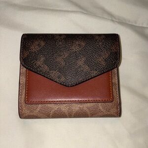 Coach Wyn Wallet with Horse & Carriage Print